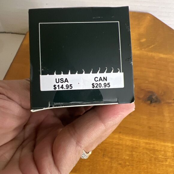 Starbucks Winter 2024 Black Pleated Cold Cup Keychain - Picture 6 of 9